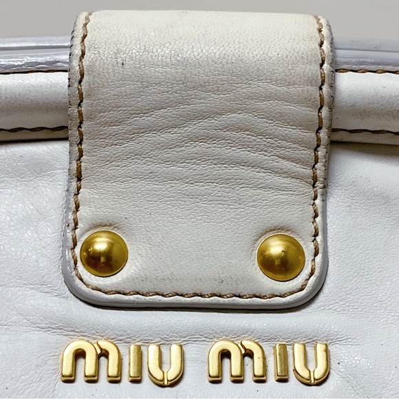 Miu Miu Matelassé Ivory Cream Gold Nappa Leather Large Pouch Clutch Bag Italy - Picture 8 of 13